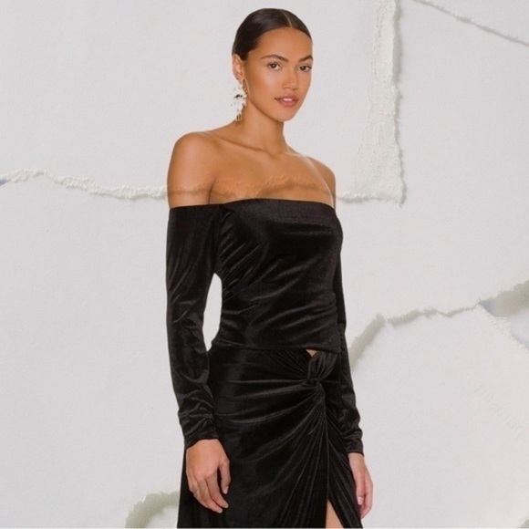 Strapless velvet top - Picture 3 of 5